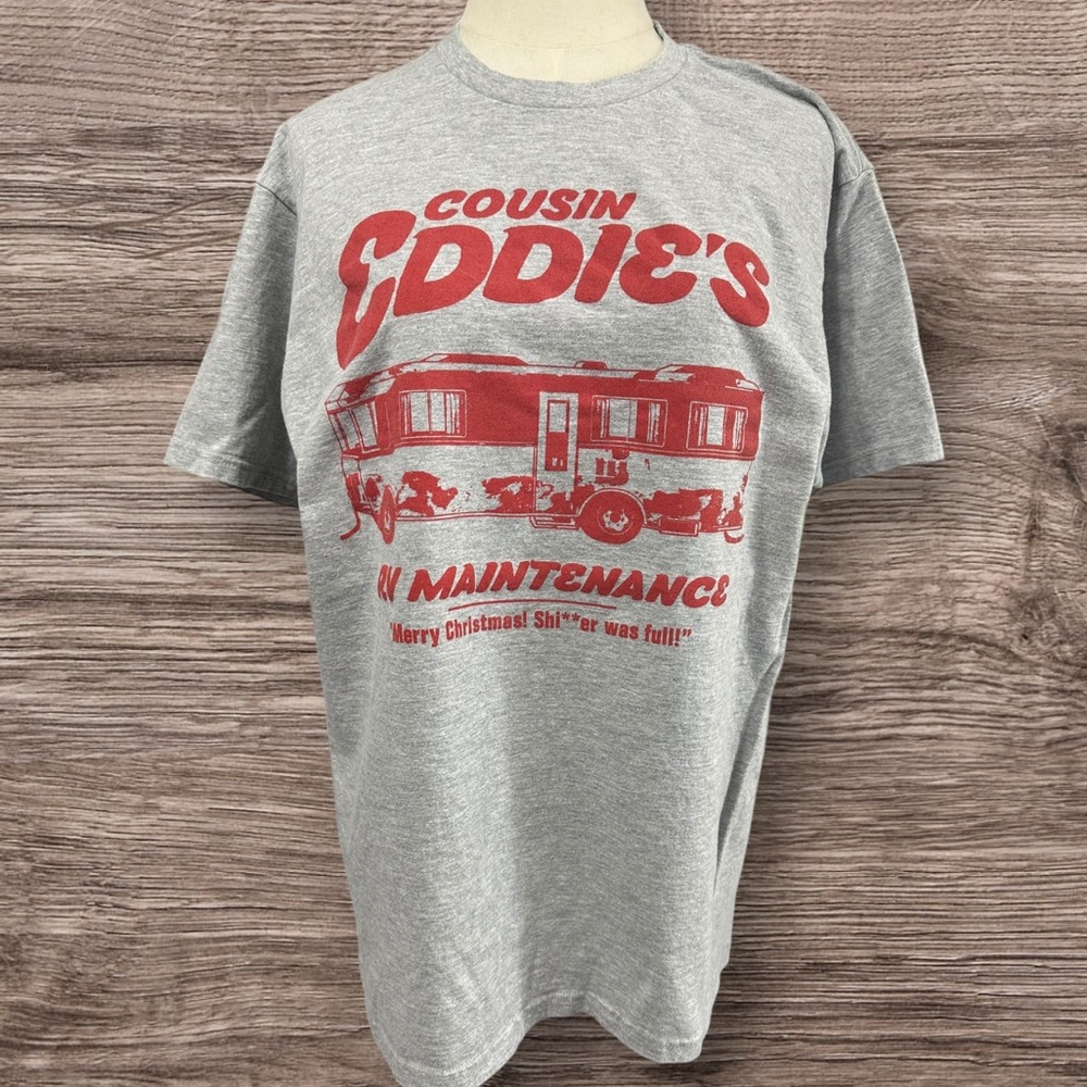 National Lampoons Christmas Vacation 
Tshirt . Cousin Eddie (Size L)